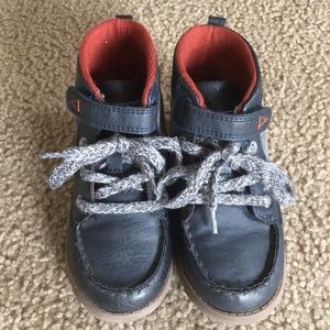 Kids boots